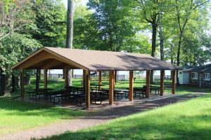 Michigan wooden shelter 